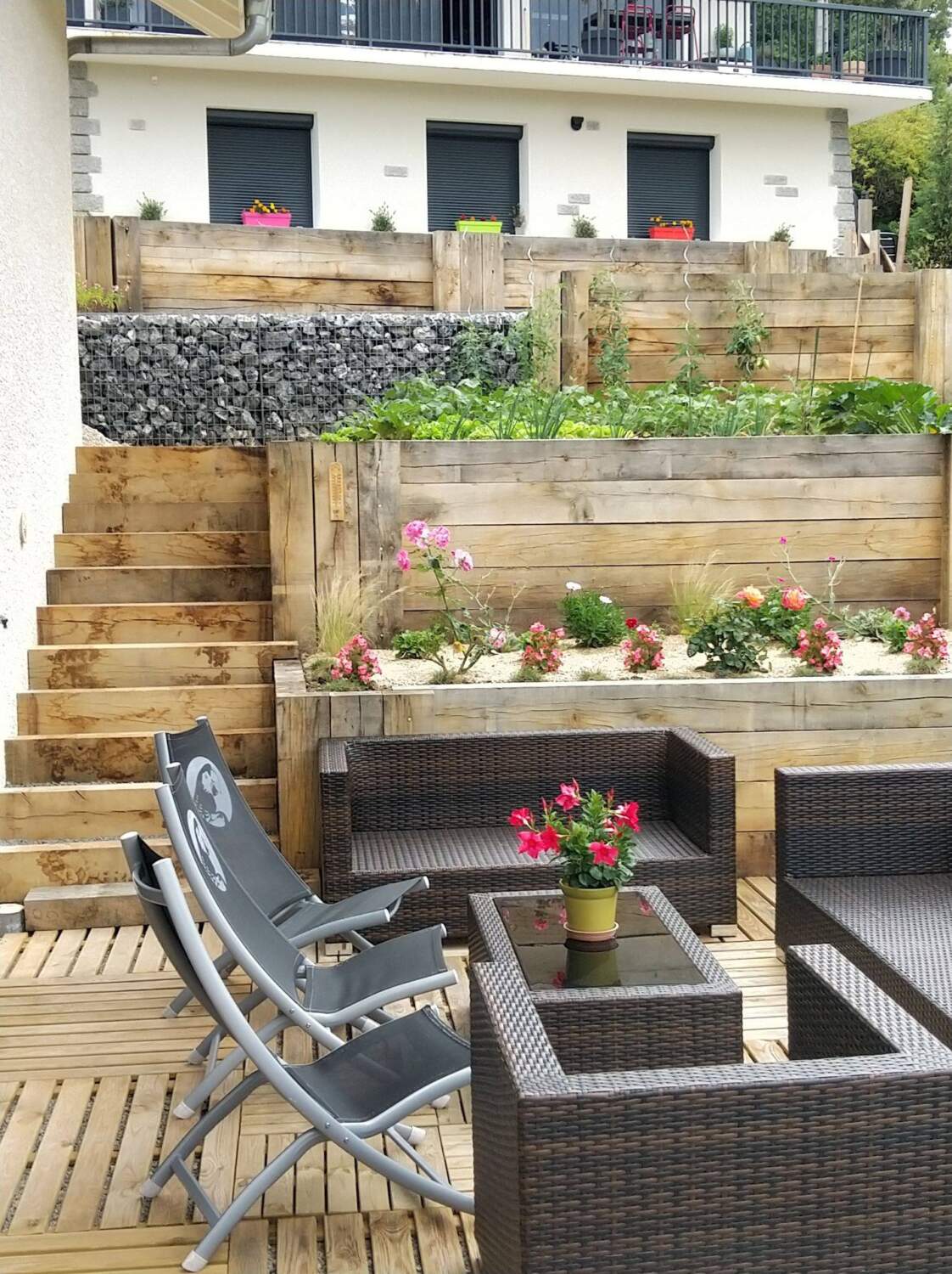 Escaliers, terrasse et aménagements bois