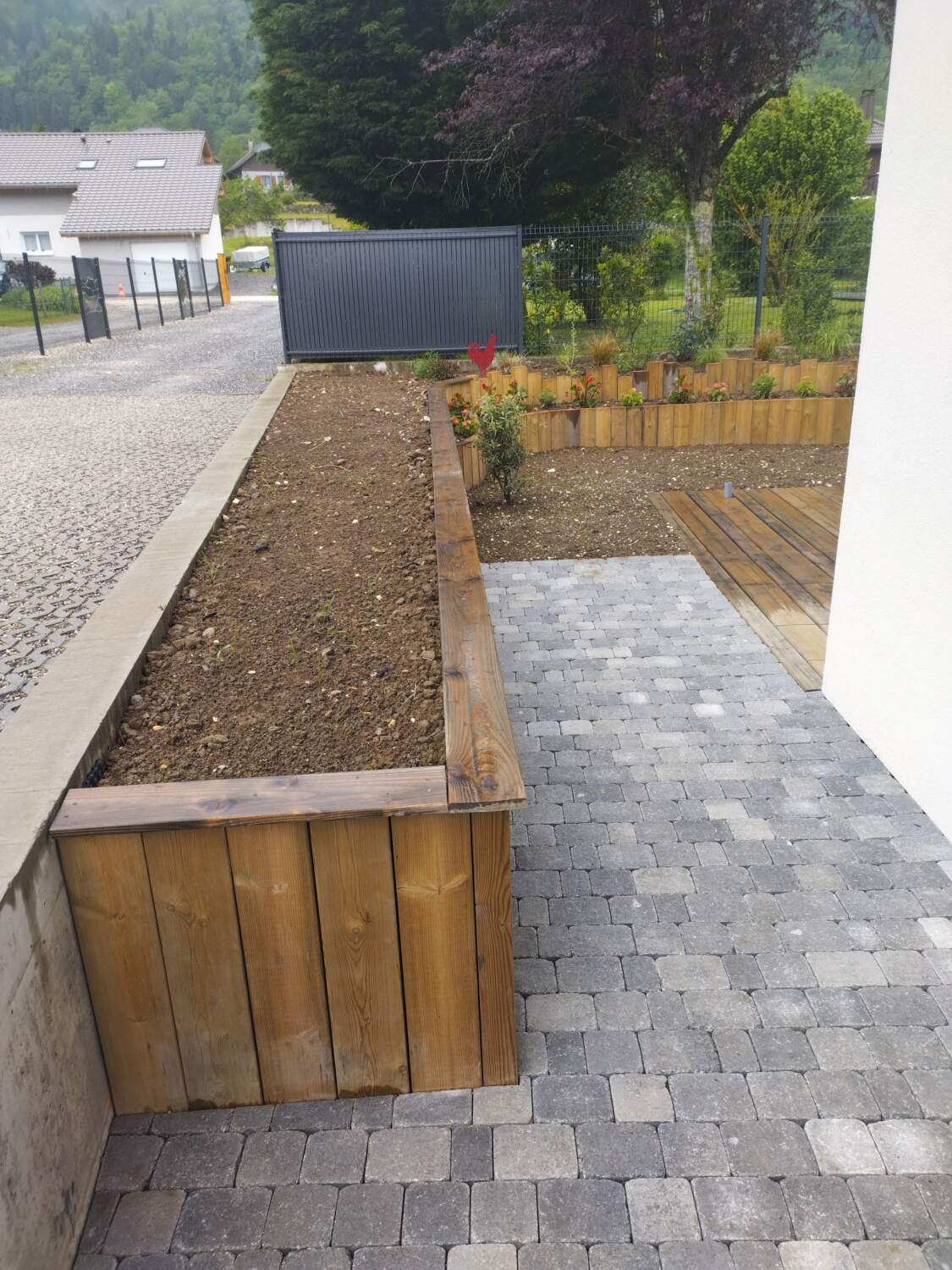 Bordure et jardinière bois Lathuile