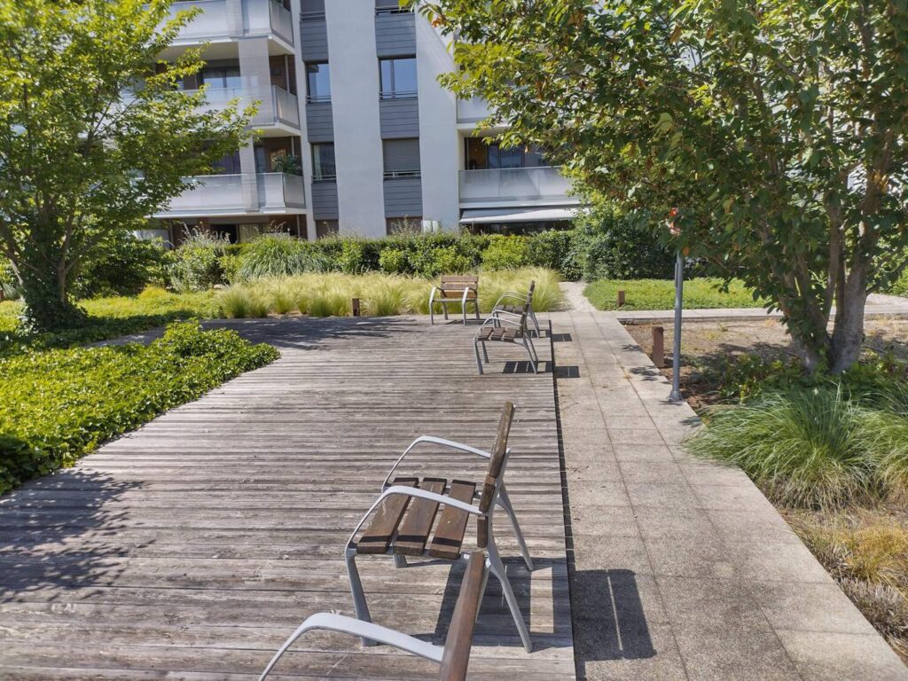 Réaménagement jardin bois à Annecy