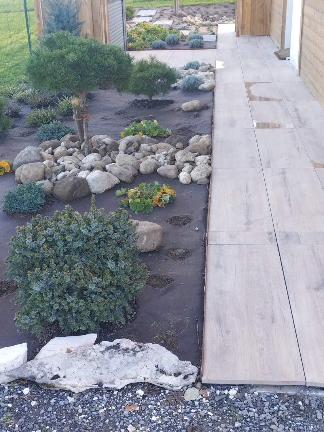 Aménagement de jardin à Lathuille et sur les bords du lac d'Annecy 